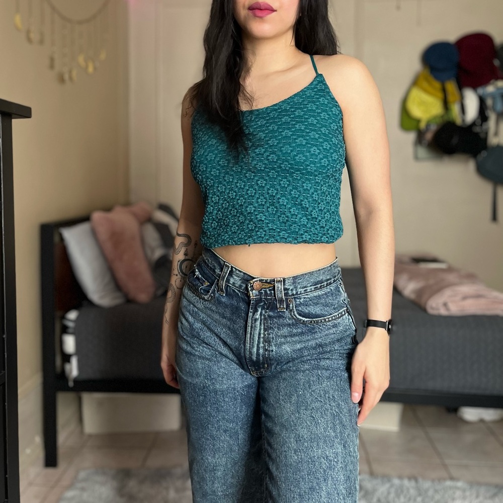 Kimchi Blue backless Cropped Top
